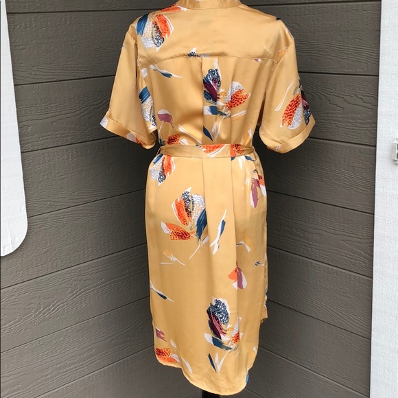 Lovestich Belted Midi Dress - Picture 3 of 6